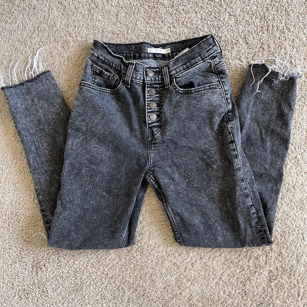 Levi Mom jeans!